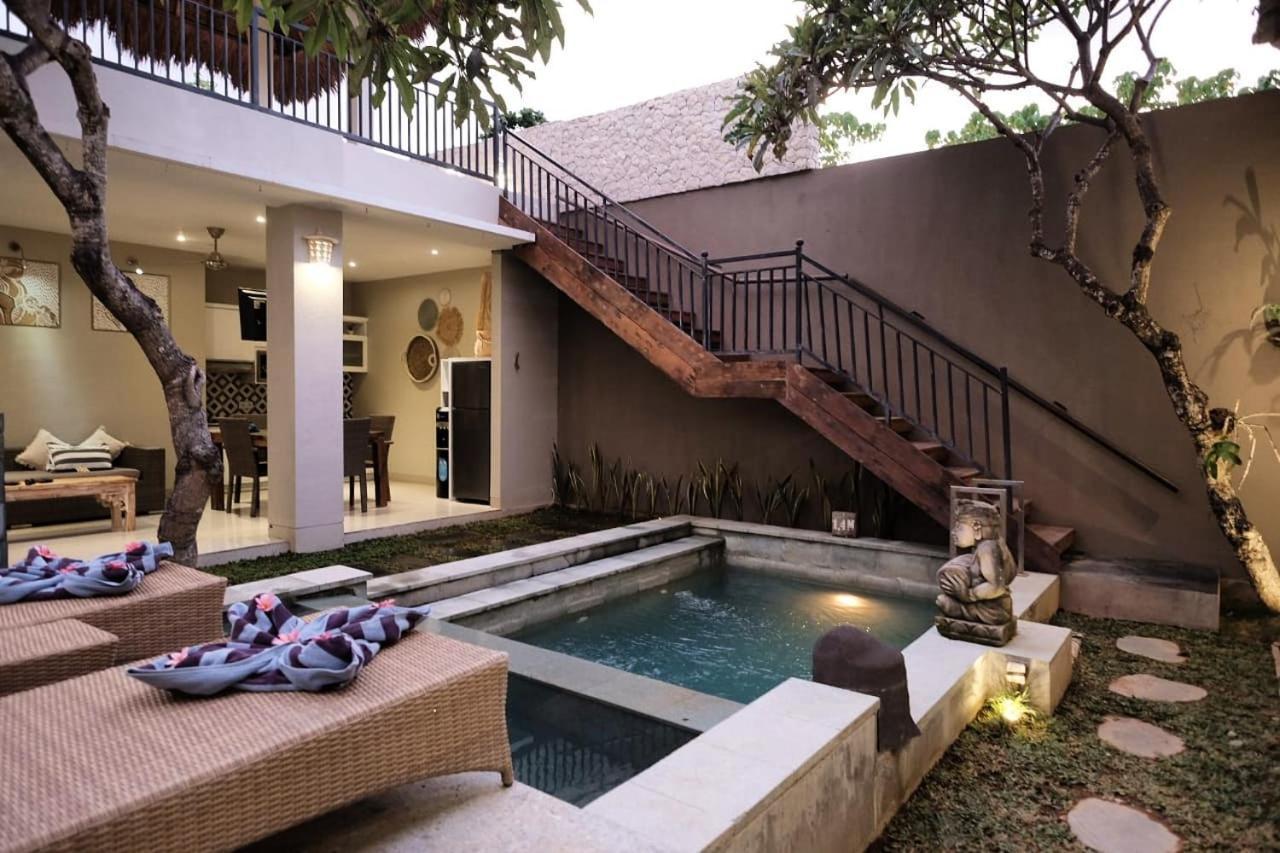 The Avani Villas Kuta Lombok Exterior foto