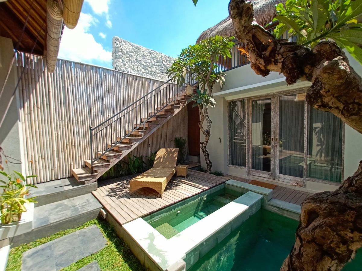 The Avani Villas Kuta Lombok Exterior foto
