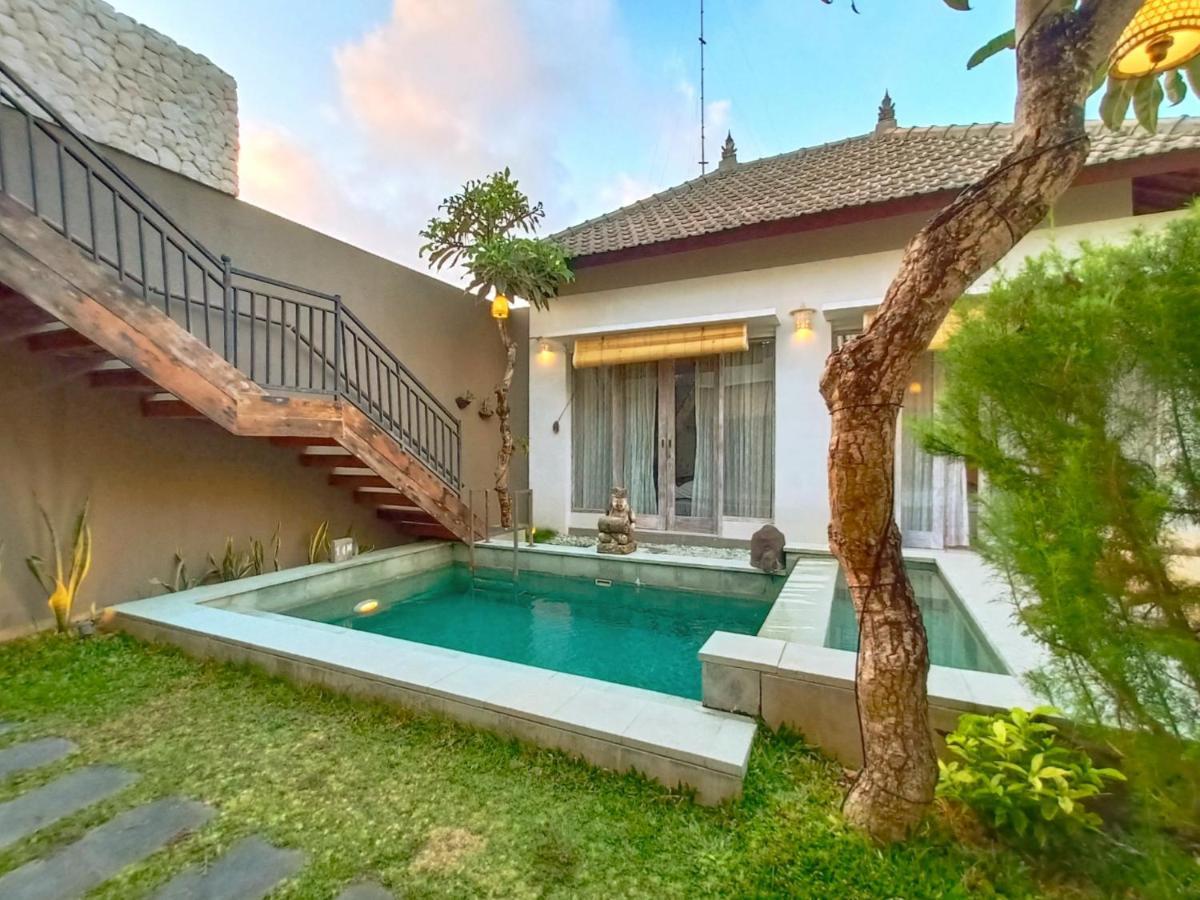 The Avani Villas Kuta Lombok Exterior foto