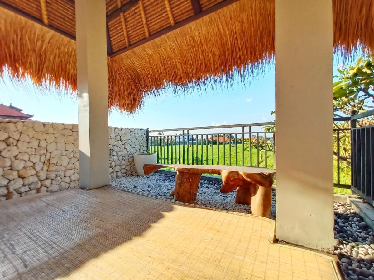 The Avani Villas Kuta Lombok Exterior foto